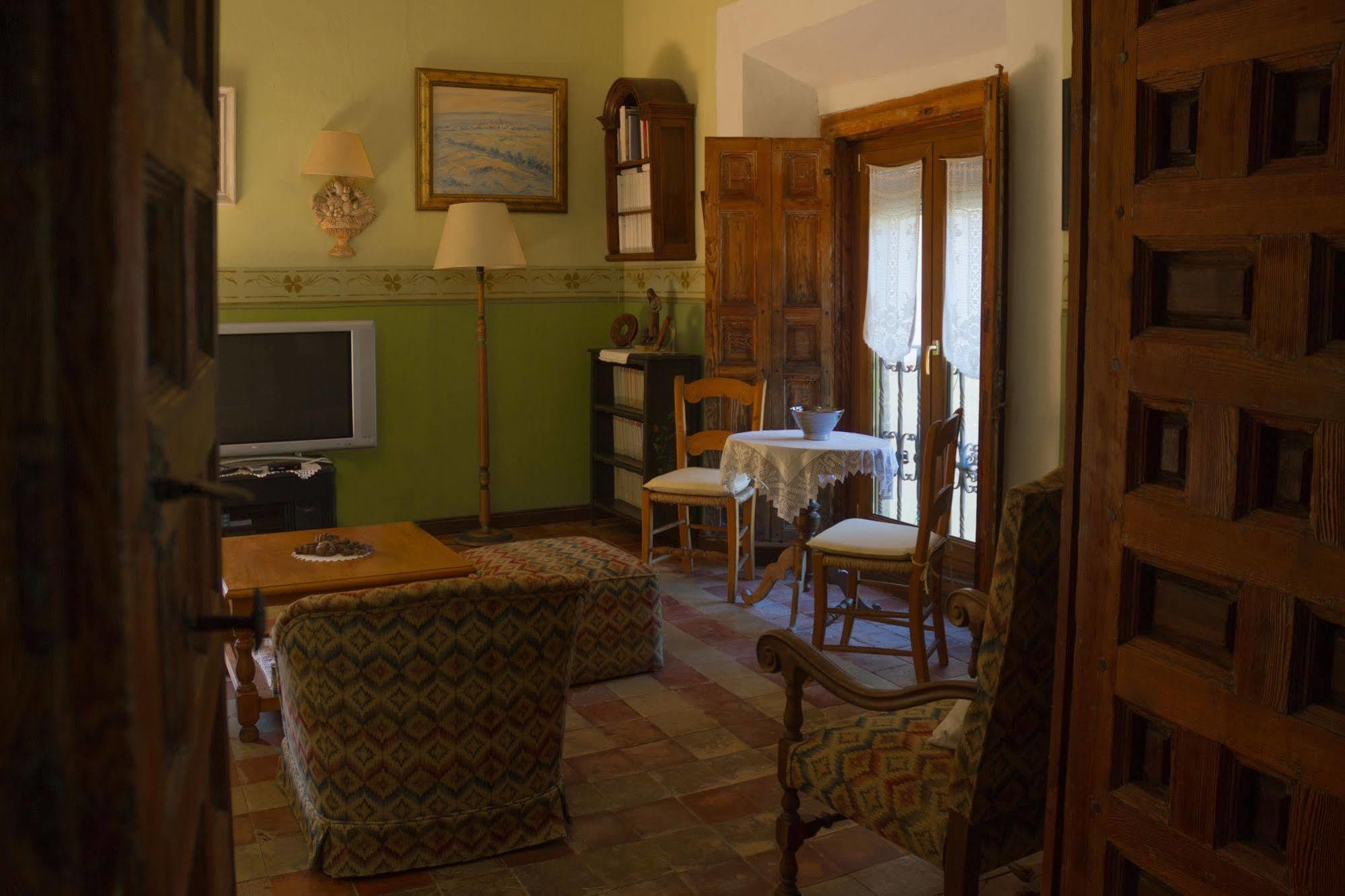 Casa Palacio Conde De Garcinarro Huete 외부 사진